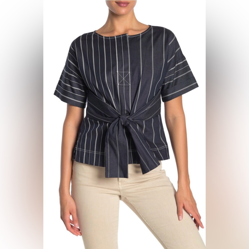 Donna Karen Navy Striped Tie-Front Top size L‎